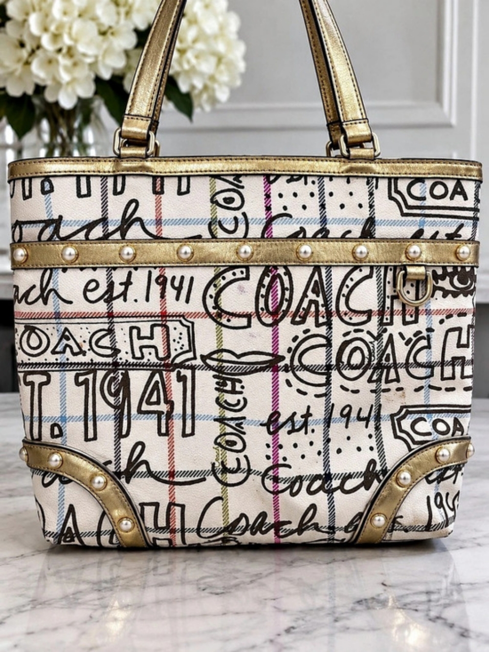 Coach Signature Scribble Tote Beige Gold
